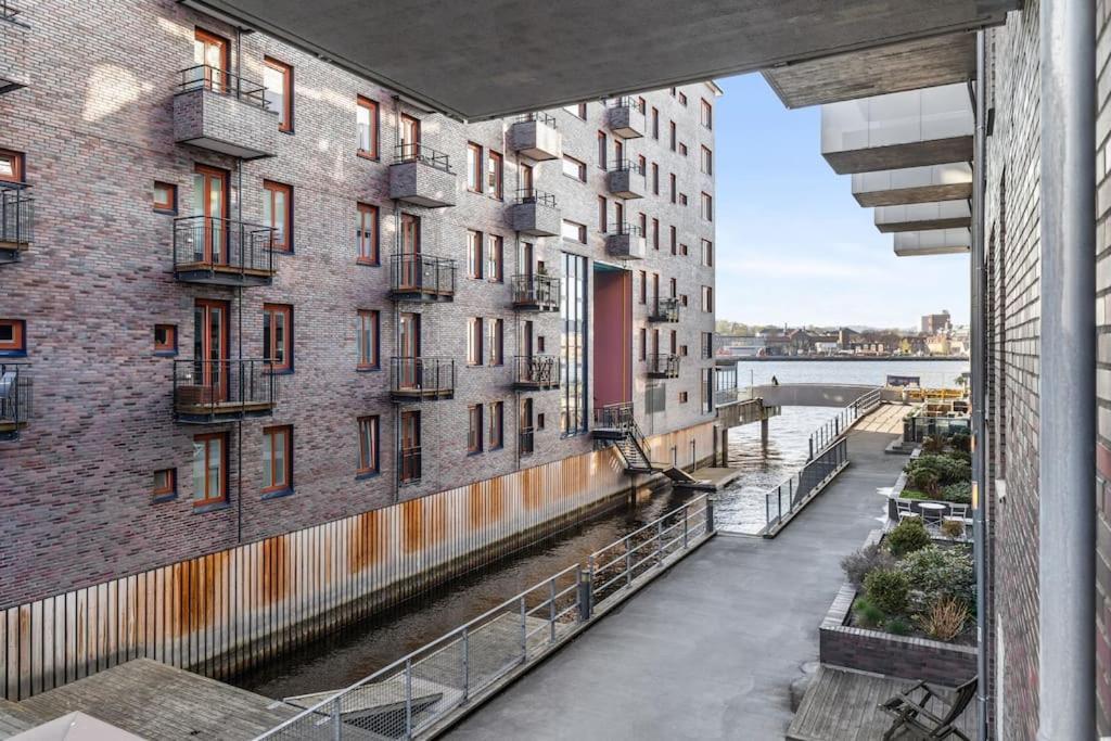 Luxury 2-Bedroom Apartment With Seaview In Oslo City Center エクステリア 写真